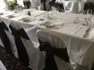 White Rectangle Table Cloths (68"x 104")